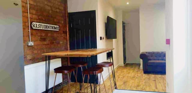 5 Tabley road, L15 image 3