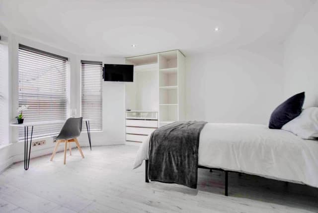 95 Salisbury road, L15 image