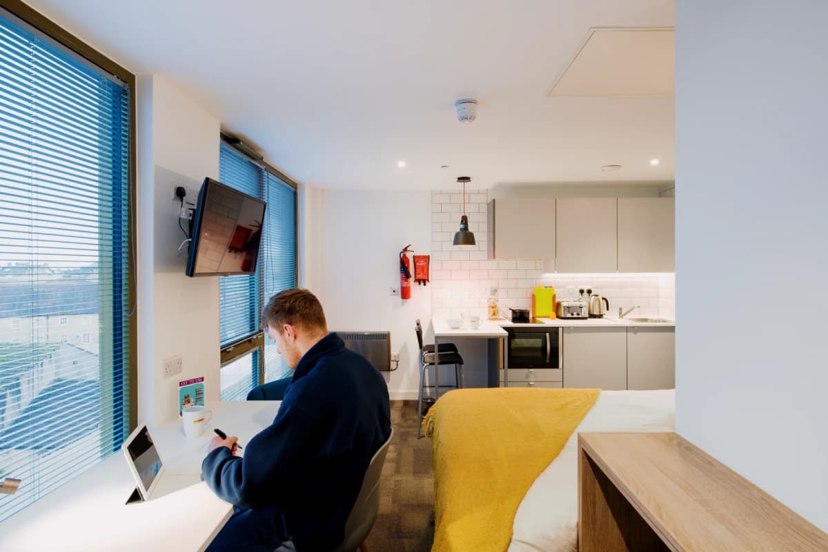 Superior-plus Self-contained Studio