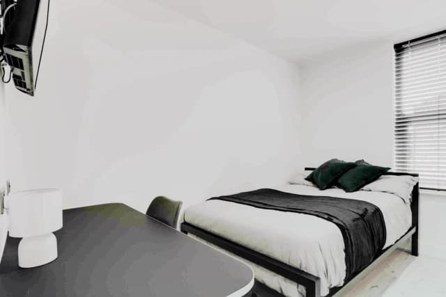 29 Malvern Road, L6 image