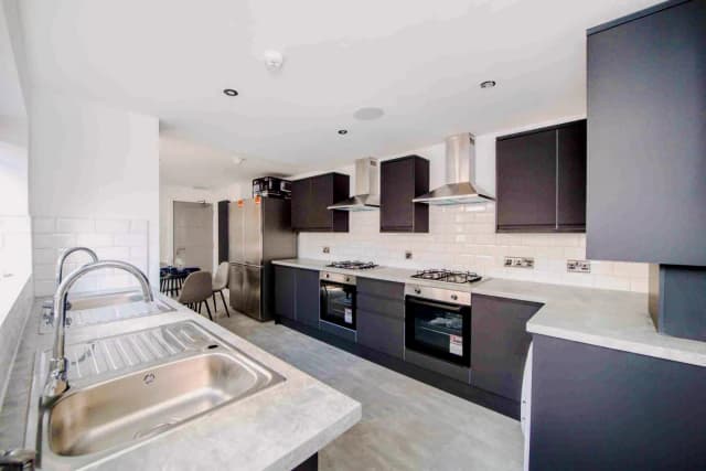36 Talton Road, L15 image 5