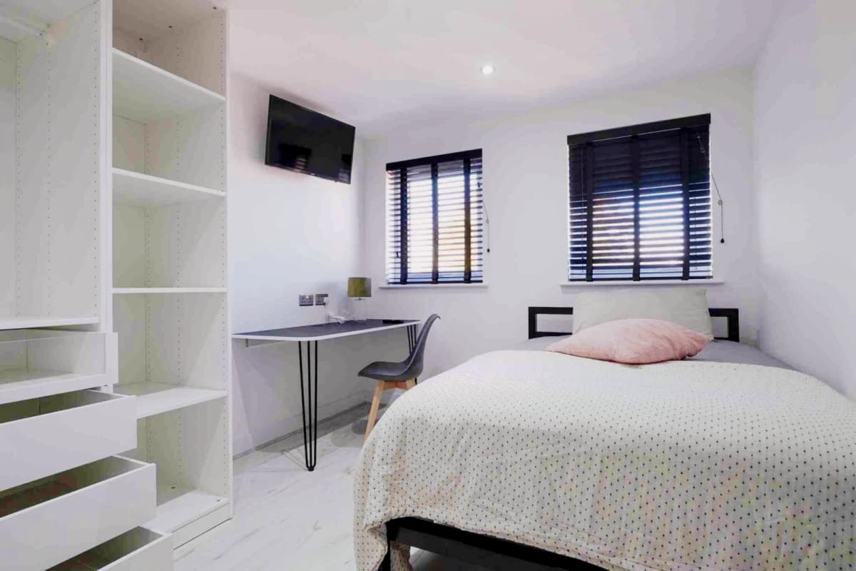12 Westfield Street, LN1 image