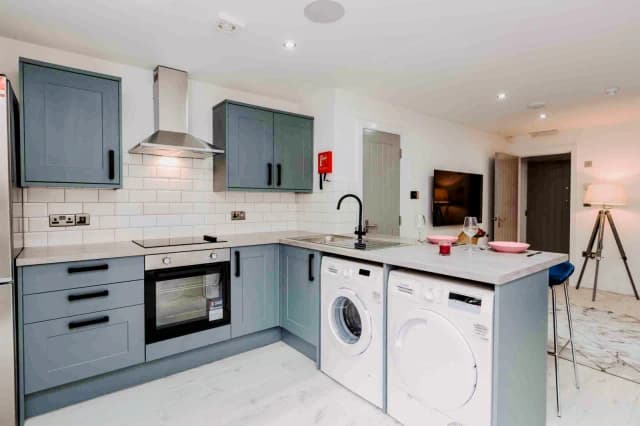 19 Langdale Road – Flat 1 image 4