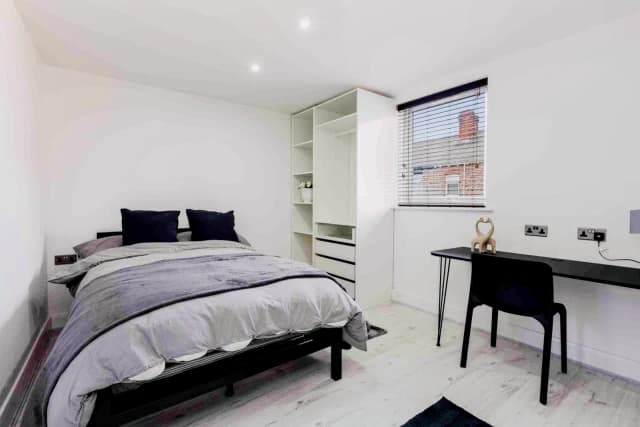 93 Avondale Road, L15 image