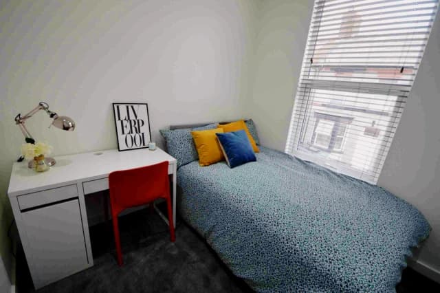 52 Cotswold Street, L7 image