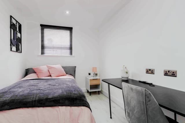 19 Langdale Road – flat 3 image