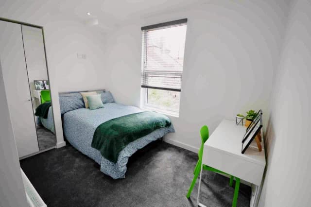 52 Cotswold Street, L7 image