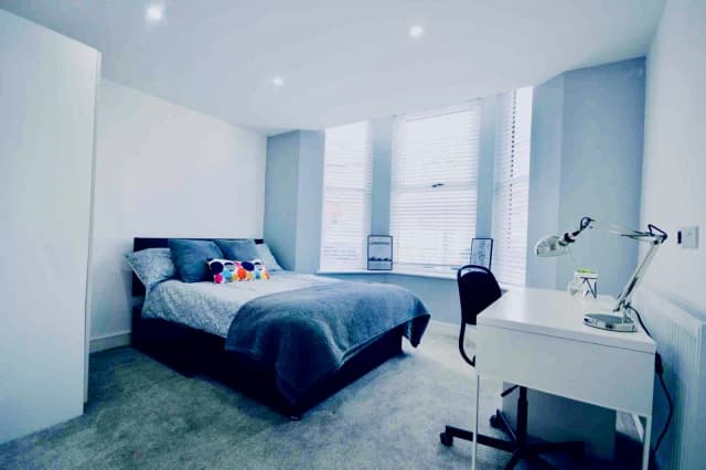 56 Portman Road, L15 image