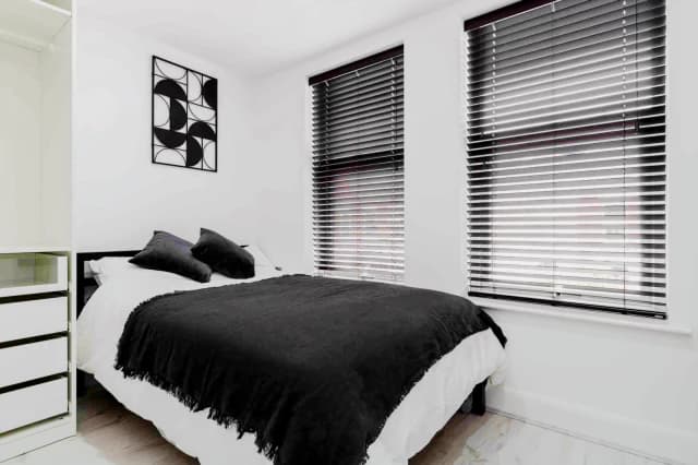 19 Langdale Road – flat 4 image