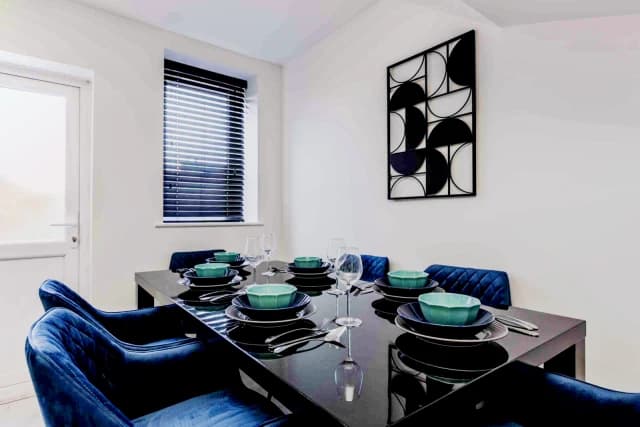 63 Cranborne Road, L15 image 3