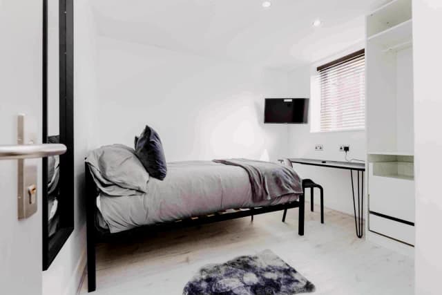 72 Alderson Road, L15 image