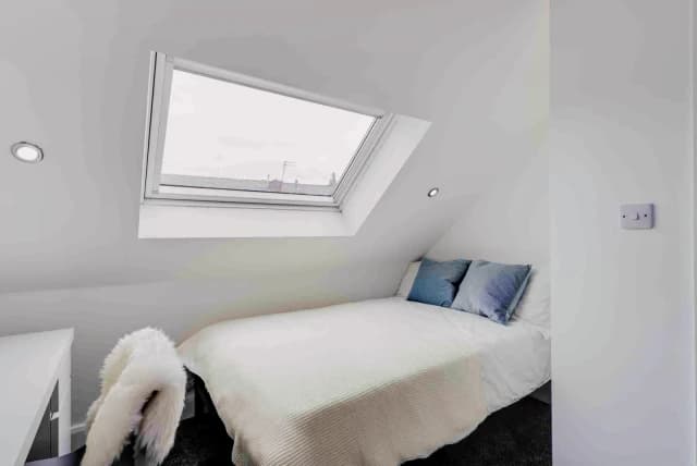 18 Wellington Avenue, L15 image