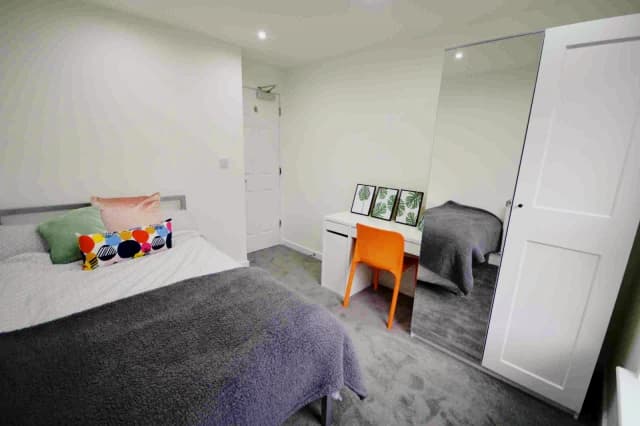 4a Lawrence Road, L15 image 4
