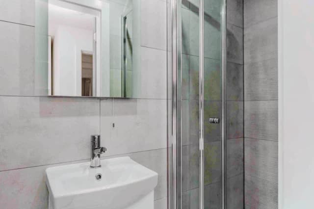 19 Langdale Road – Flat 1 image