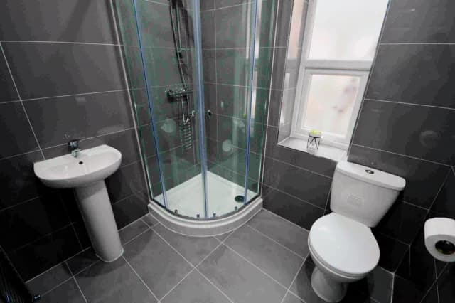 4a Lawrence Road, L15 image