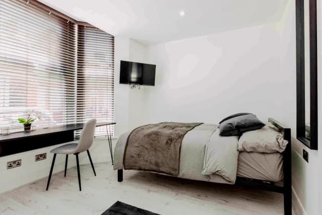 63 Cranborne Road, L15 image