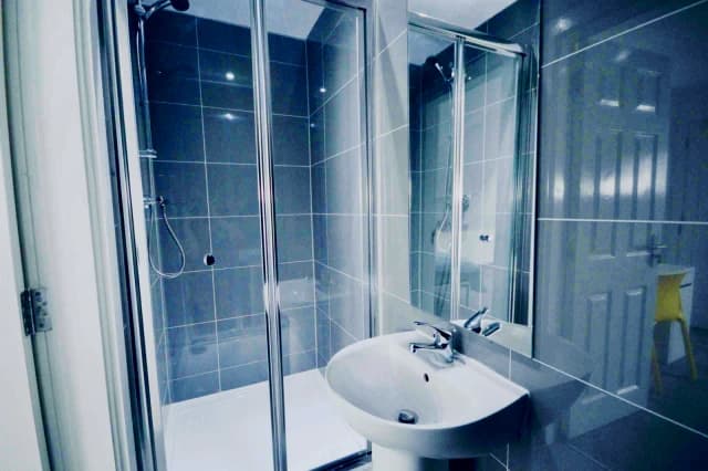 40 Langton Road, L15 image