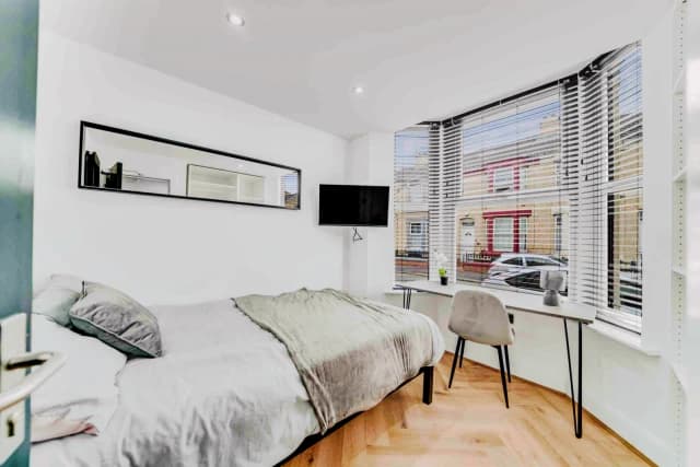 153 Leopold Road L7 8SS image 3