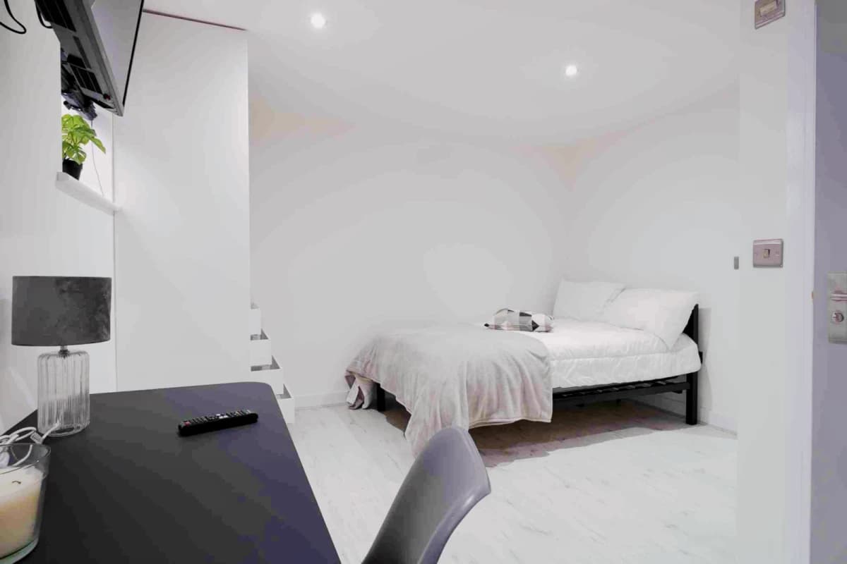 41 Pennell Street image