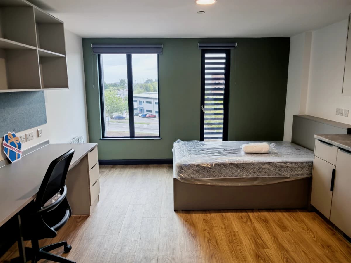 Winfield Court image