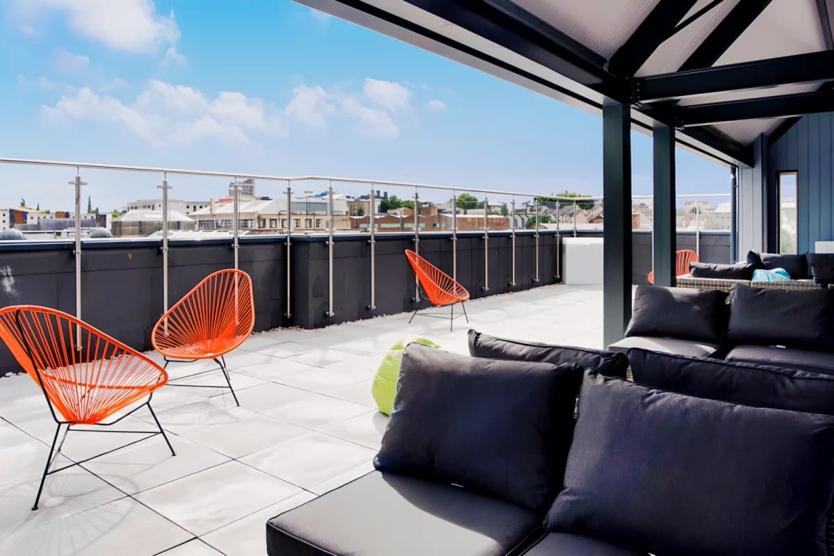 Outdoor Features