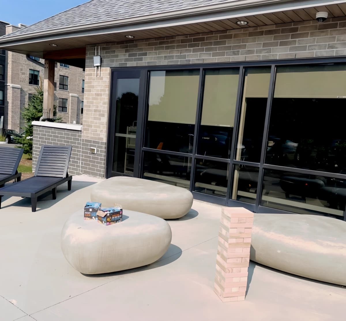 Outdoor Features