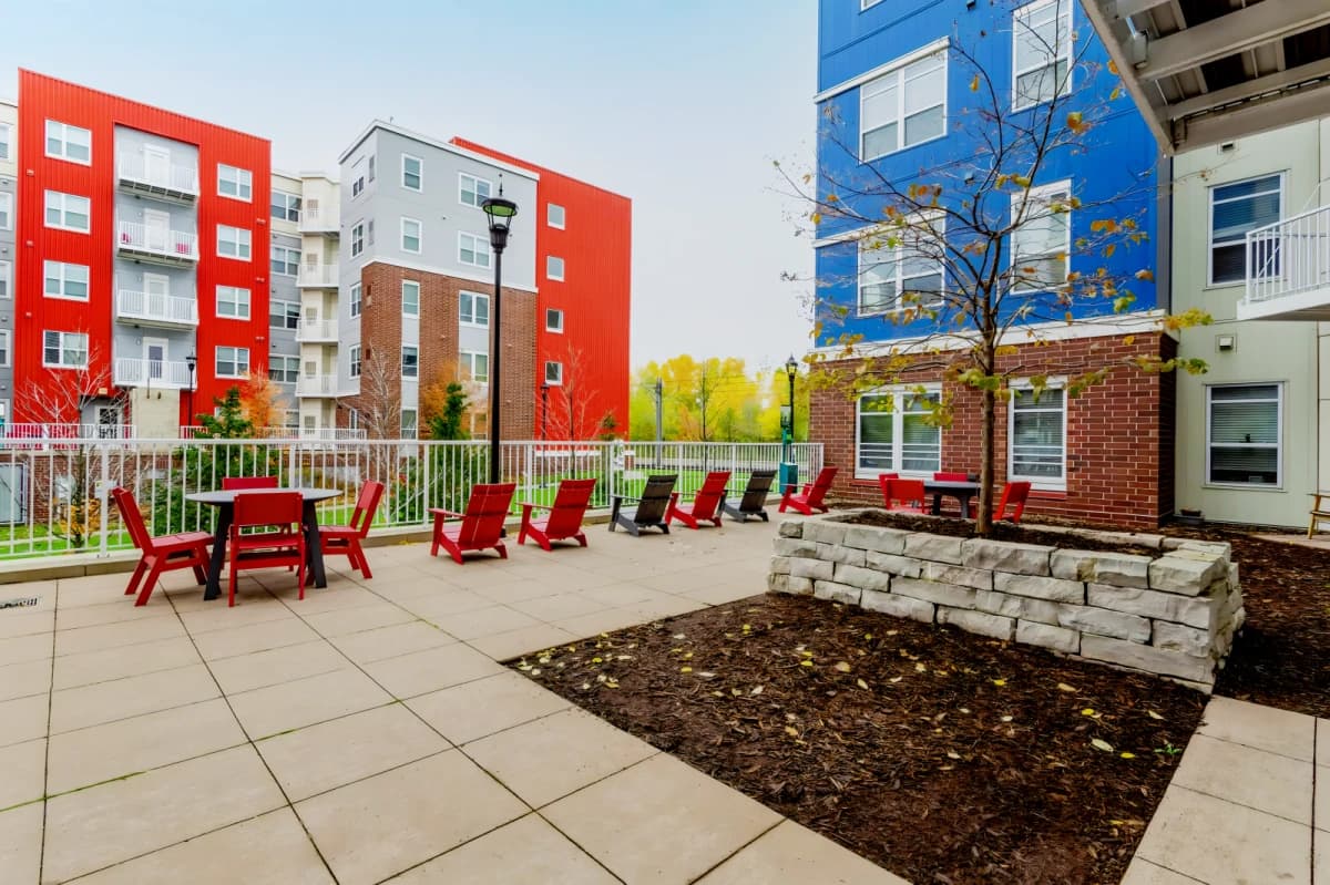 Outdoor Features