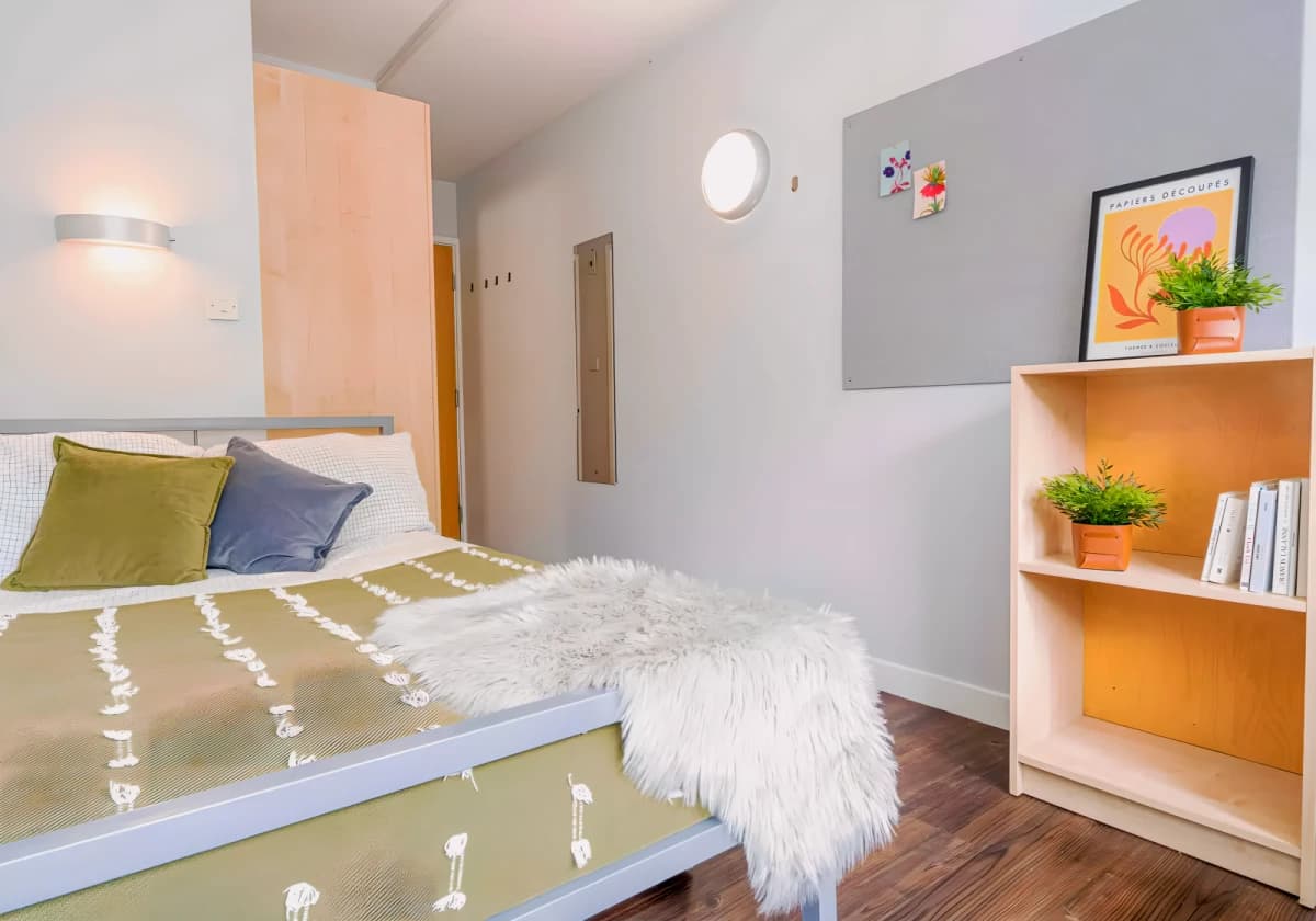 iQ Arkwright House image