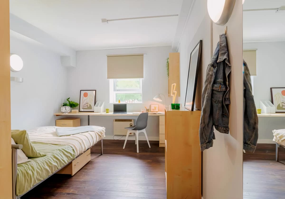 iQ Arkwright House image