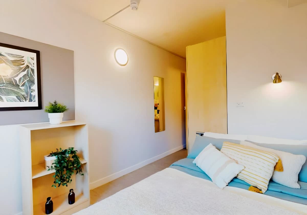 iQ Arkwright House image