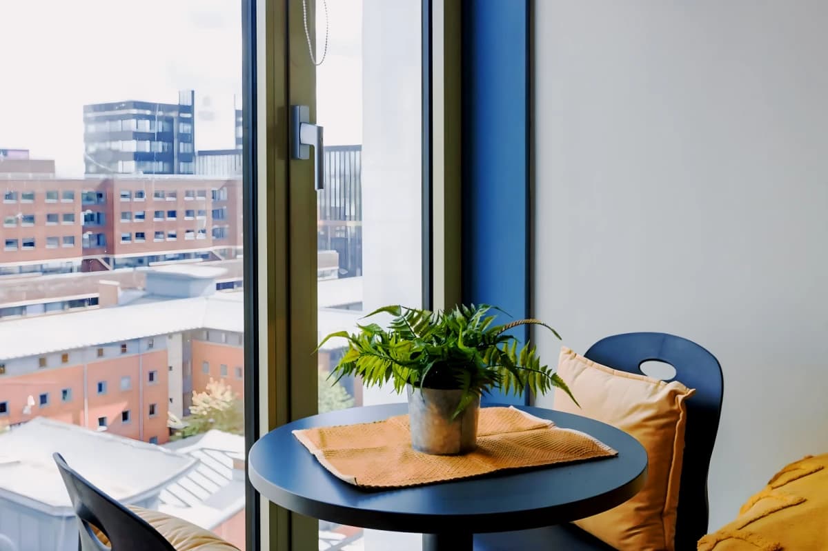 Element Manchester image