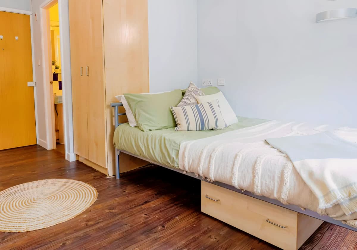 iQ Arkwright House image