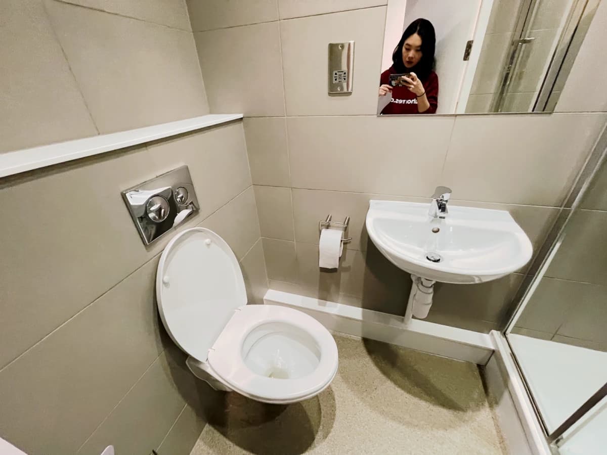 iQ Elgin Place image