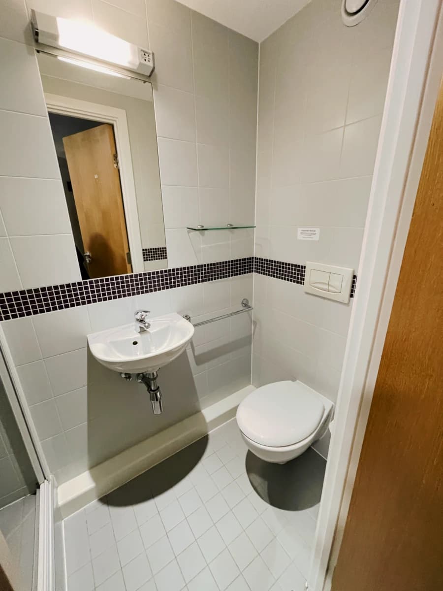 iQ Fountainbridge image
