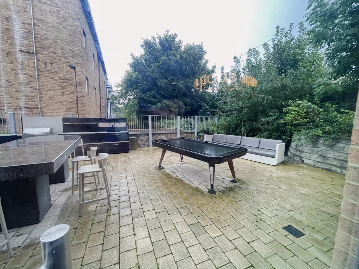 Huxley Studios image