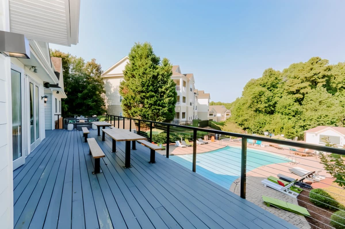 Outdoor Features