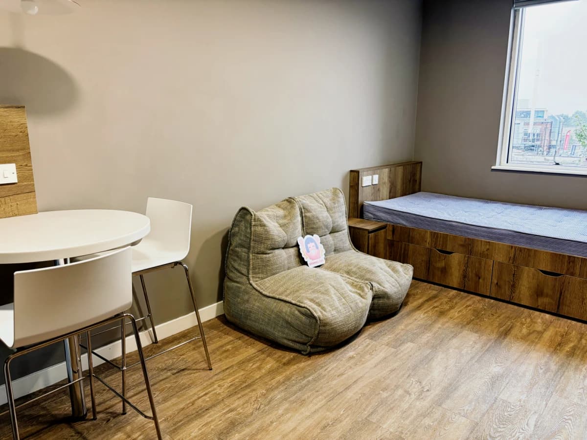 800 Bristol Road image 5