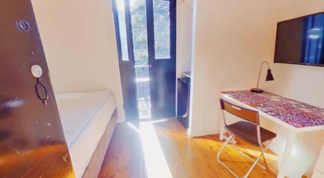 Room 5