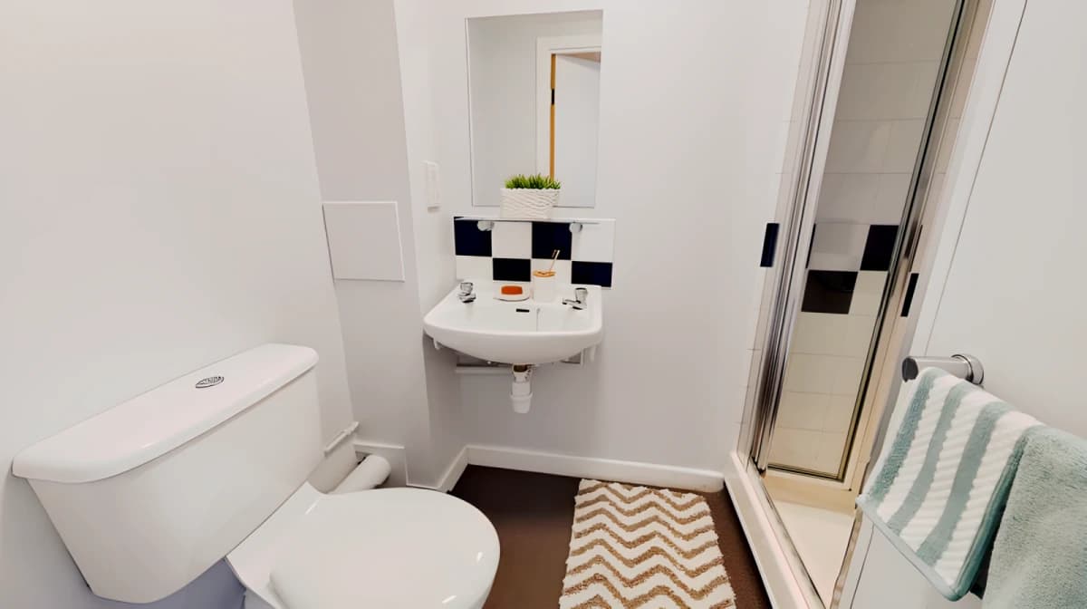 iQ Grosvenor House image