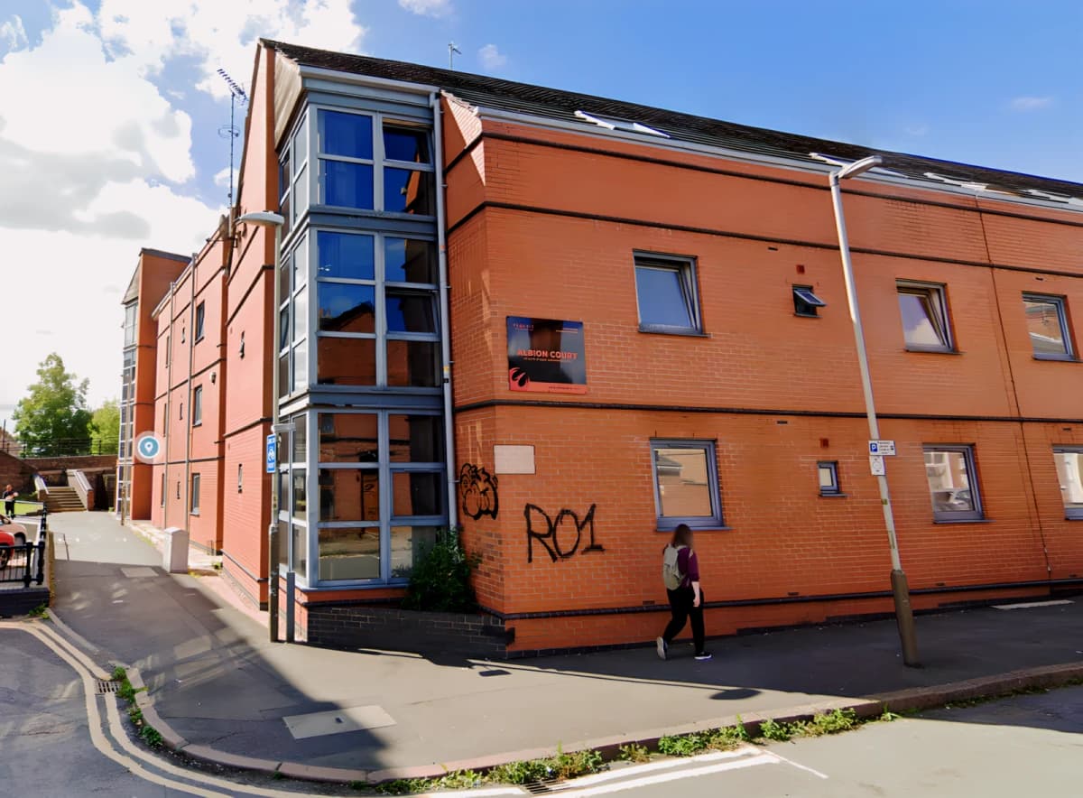 Albion Court image 4