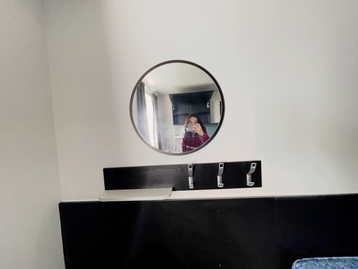 Studio Apartment Bronze