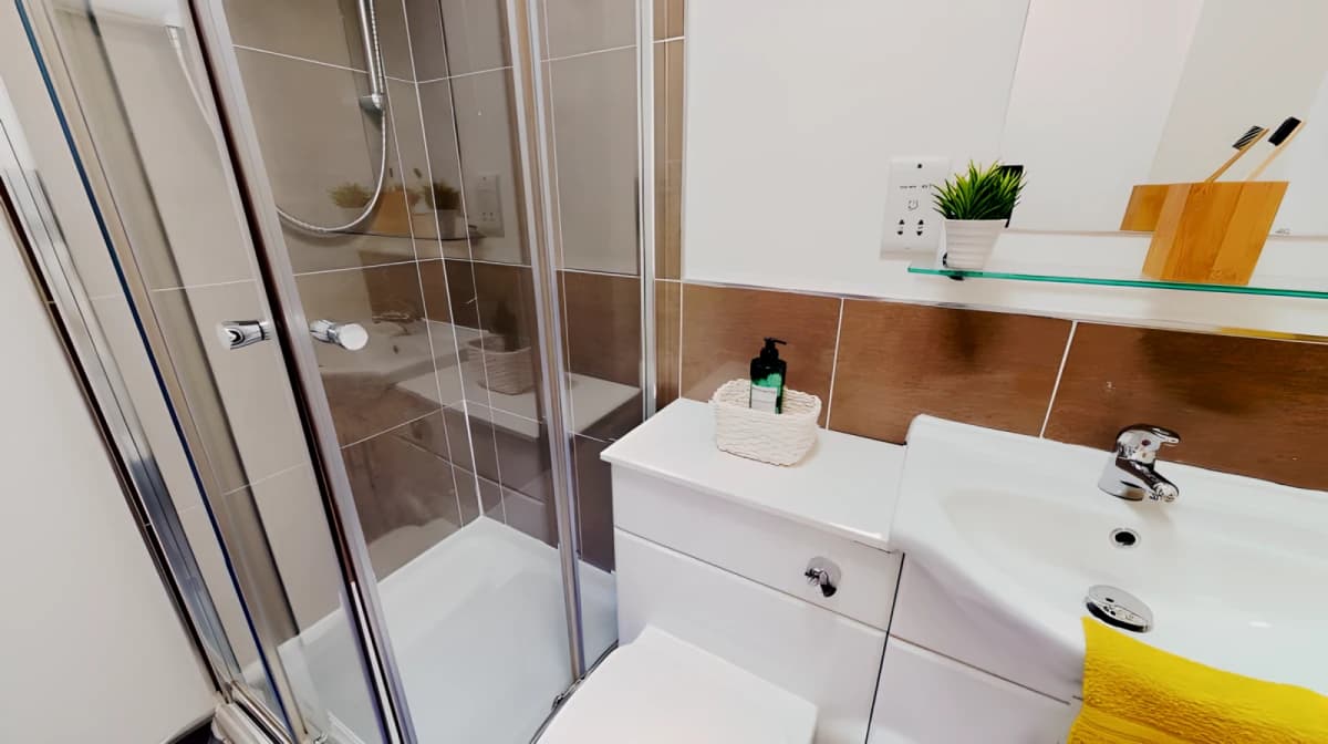 iQ Grosvenor House image