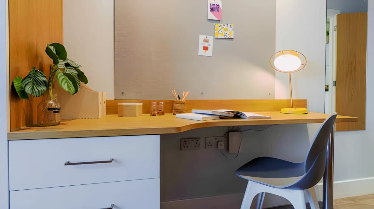 iQ Abacus House image