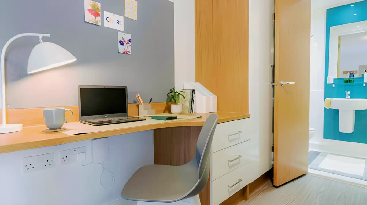 iQ Abacus House image