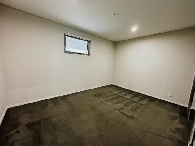 6 Sonny Leonard St