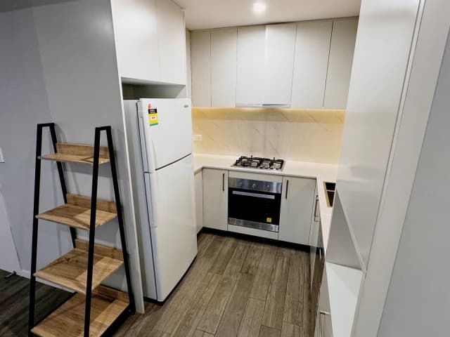 3 bed 2 bath-single room