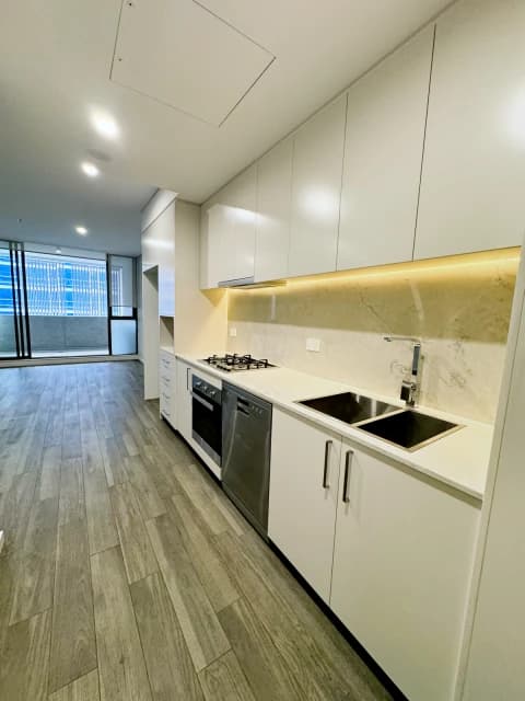 2 bed 2 baths