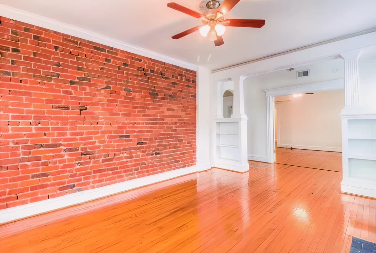Pierce Arrow Properties image