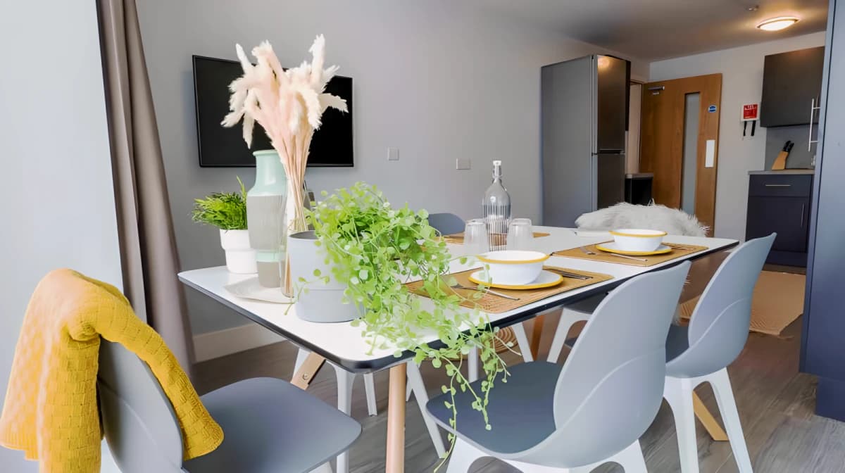 iQ Abacus House image