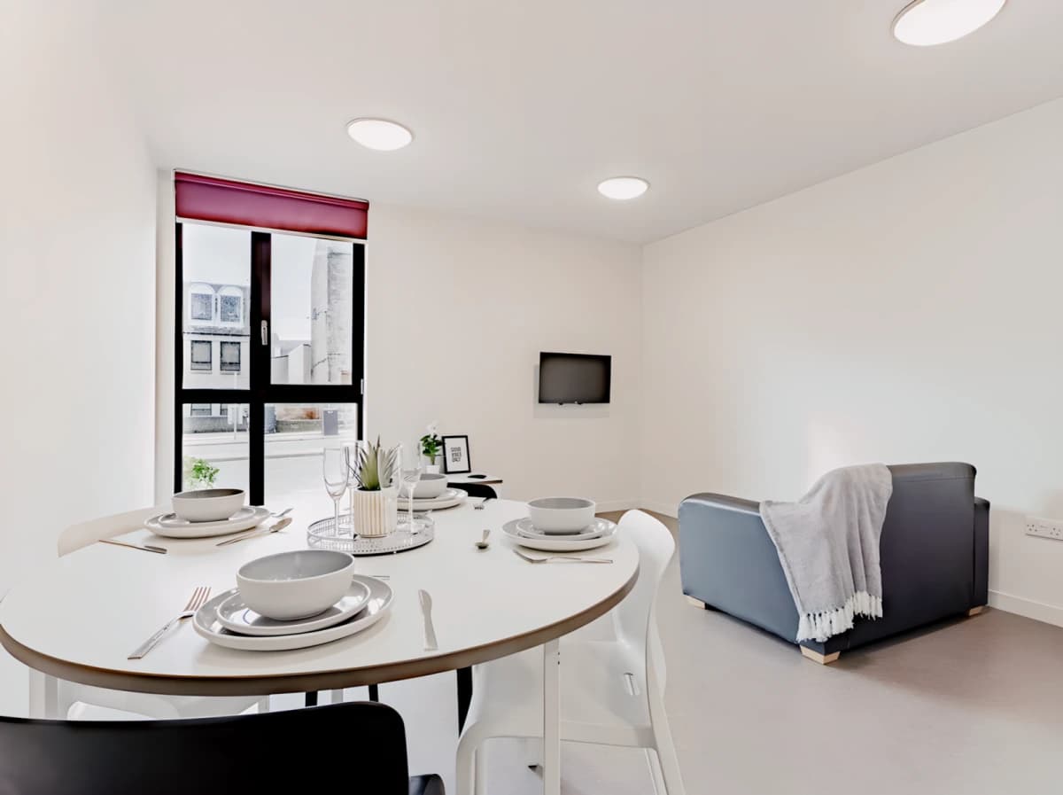 2 bed Apartment